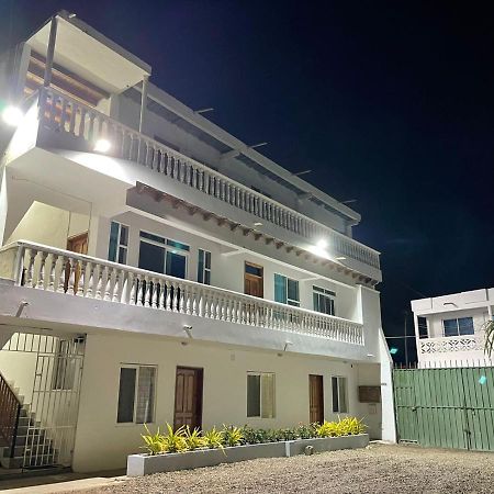 Hotel Paicos Beach Cartagena Екстер'єр фото